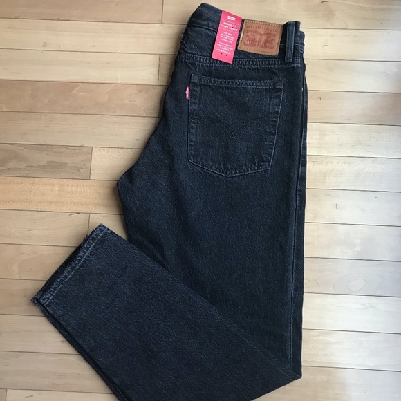 Levi's Wedgie Fit Jeans - Picture 1 of 8